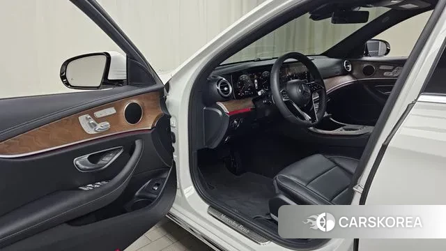 Mercedes-Benz E-Class W213 id 3142318 из Кореи 20