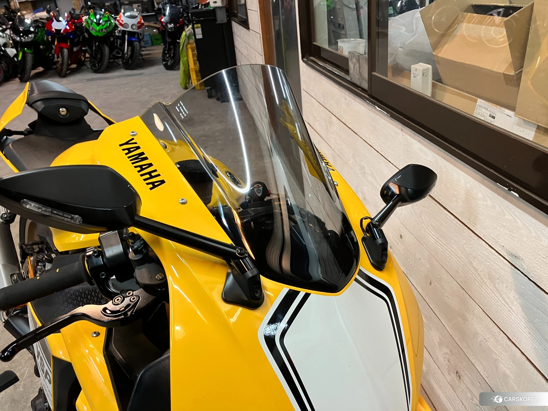 Yamaha YZF-R1 id 4406640 из Японии 30