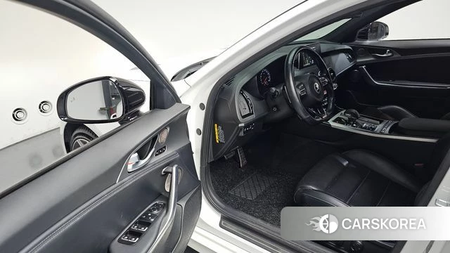 Kia Stinger id 4732288 из Кореи 38