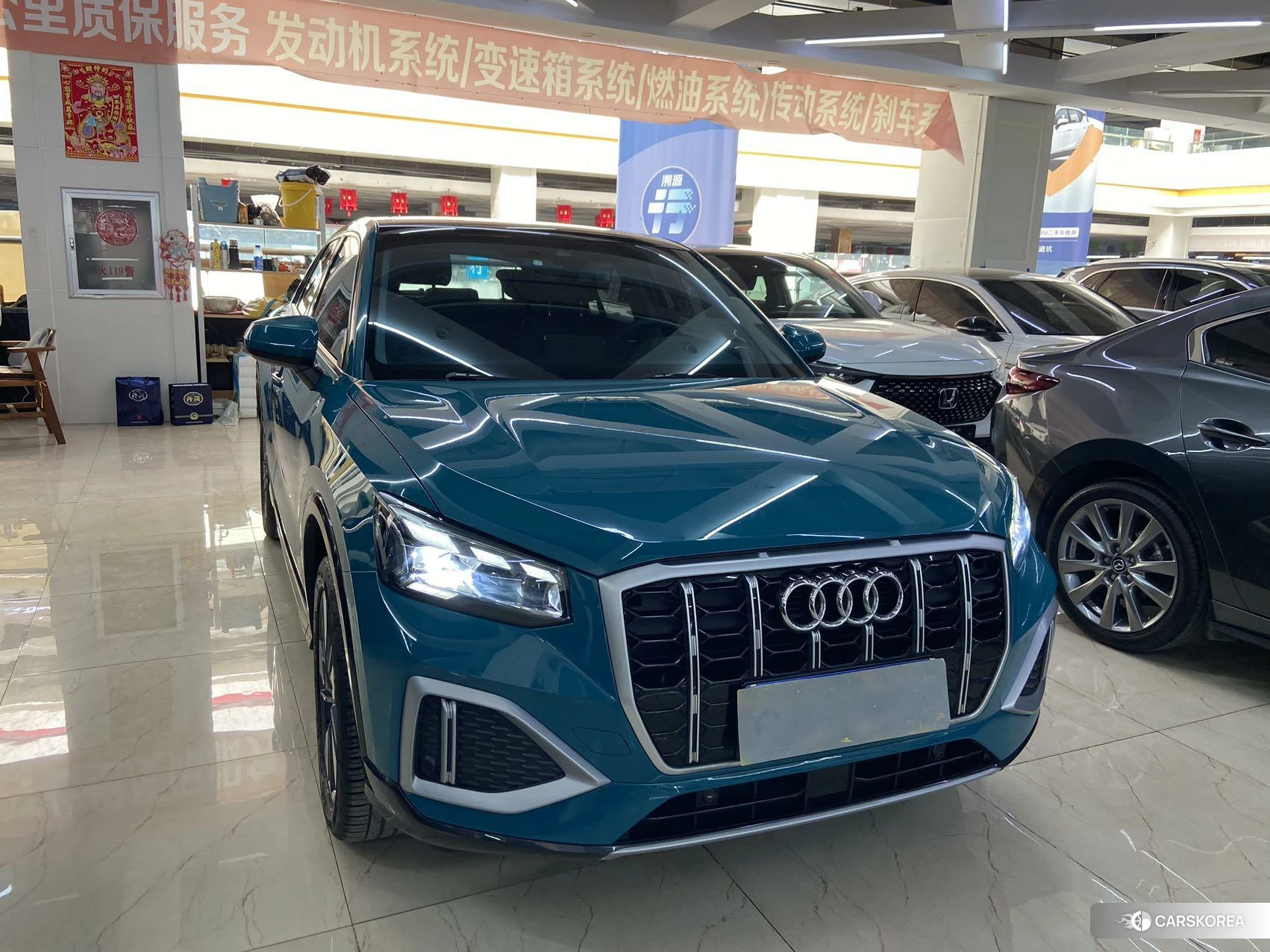 Audi Q2L id 4512839 из Китая 27