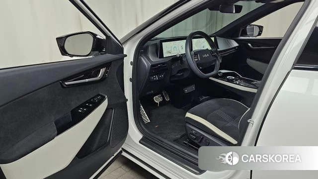 Kia EV6 id 4230617 из Кореи 32