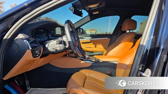 BMW 5 Series (G30) id 3670384 из Кореи 20