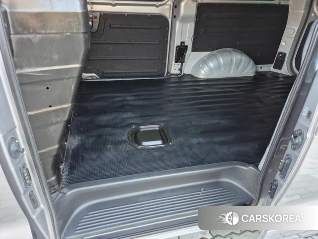 Hyundai The New Grand Starex id 3813291 из Кореи 20