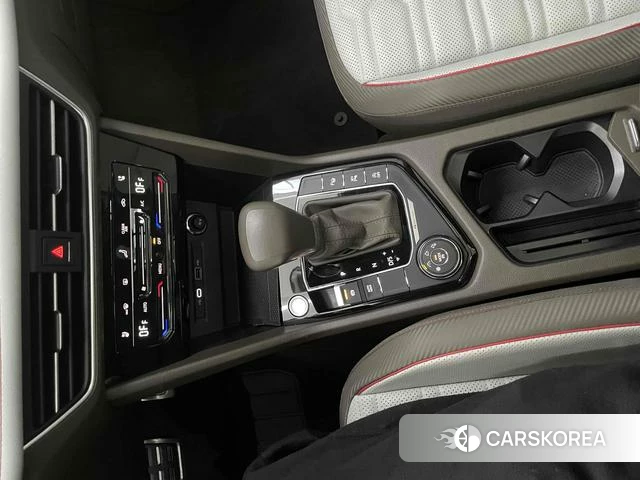 Volkswagen Tiguan L id 4214093 из Китая 28