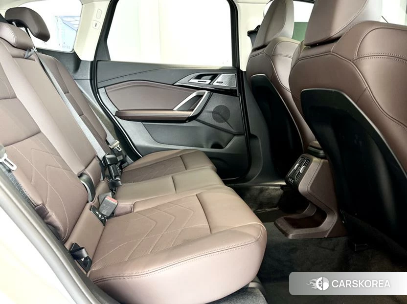 BMW X1 id 4510816 из Китая 13