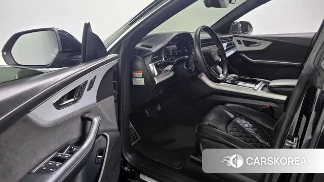 Audi Q8 (4M) id 3587631 из Кореи 20