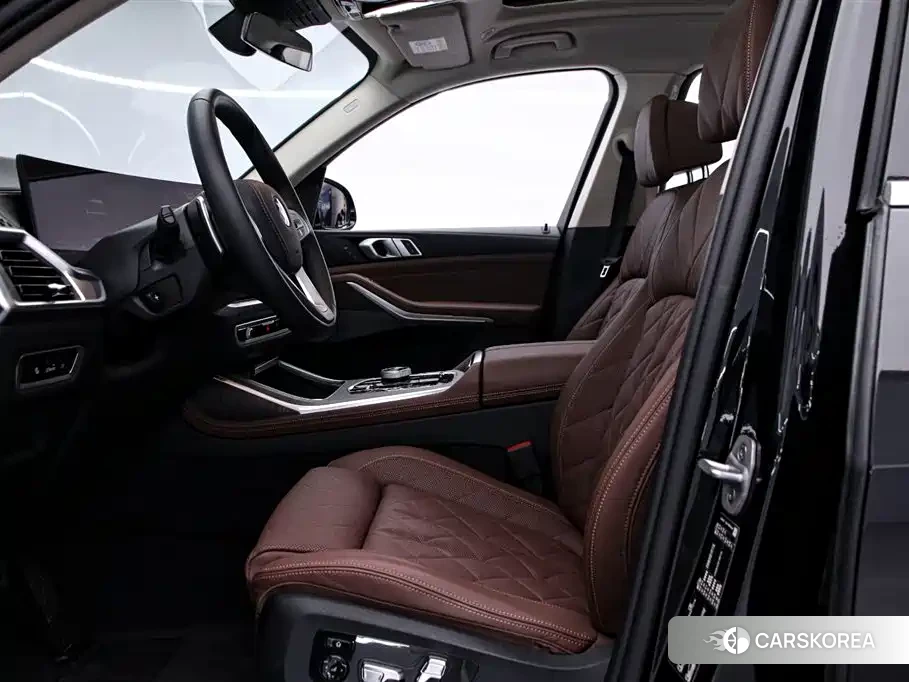 BMW X7 id 4653898 из Китая 16