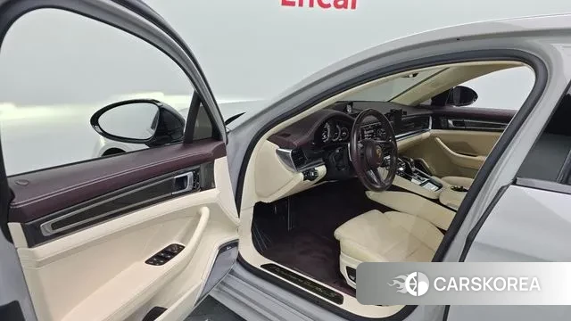 Porsche Panamera (971) id 2980598 из Кореи 20