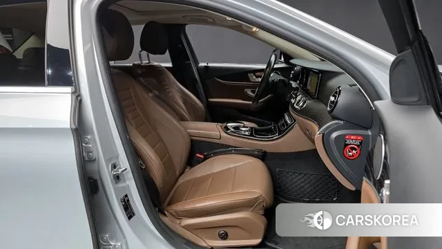 Mercedes-Benz E-Class W213 id 3651138 из Кореи 20