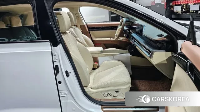 Hyundai Grandeur (GN7) id 3316690 из Кореи 20