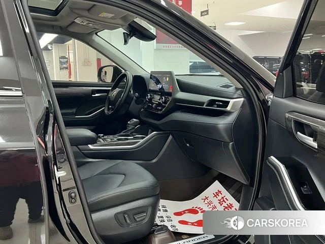 Toyota Highlander id 4261855 из Китая 15