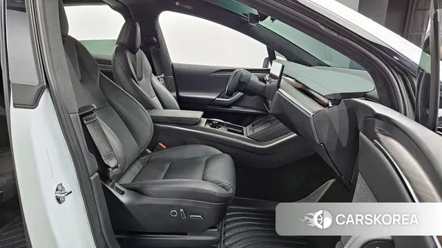 Tesla Model X id 3675191 из Кореи 20