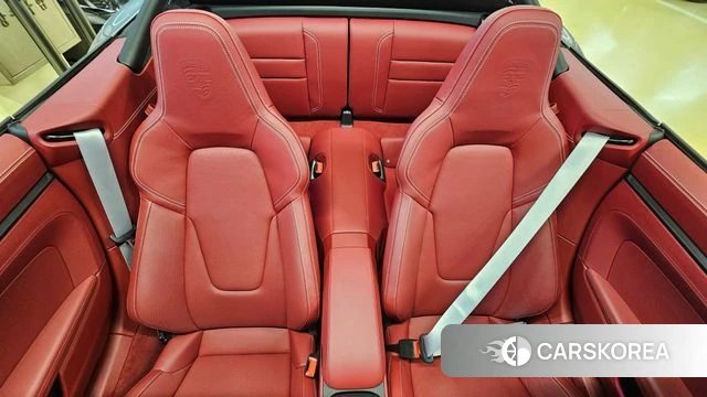 Porsche 911(992) id 4511097 из Кореи 20
