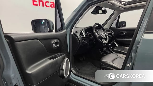 Jeep Renegade id 3924958 из Кореи 20