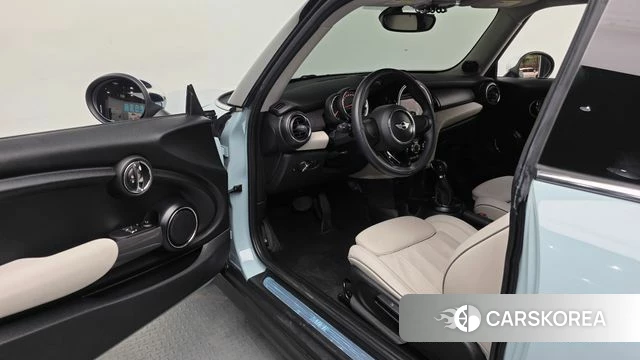 Mini Cooper id 4311103 из Кореи 31
