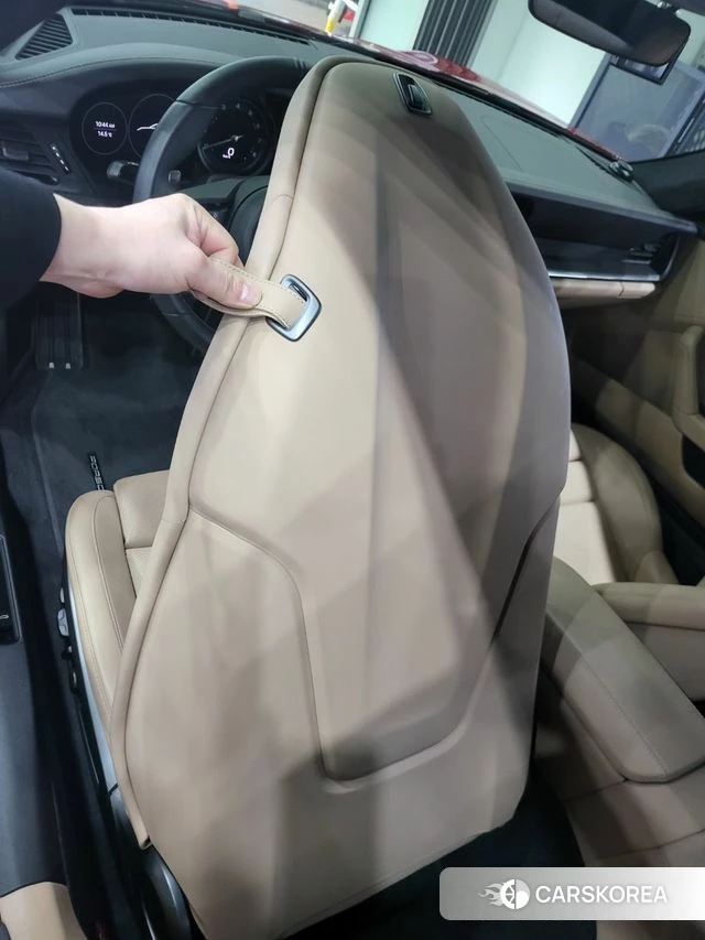 Porsche 911(992) id 4345061 из Кореи 12