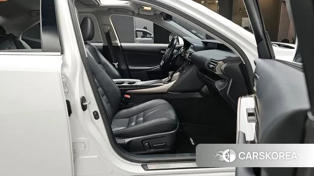 Lexus New IS300 id 3494397 из Кореи 20