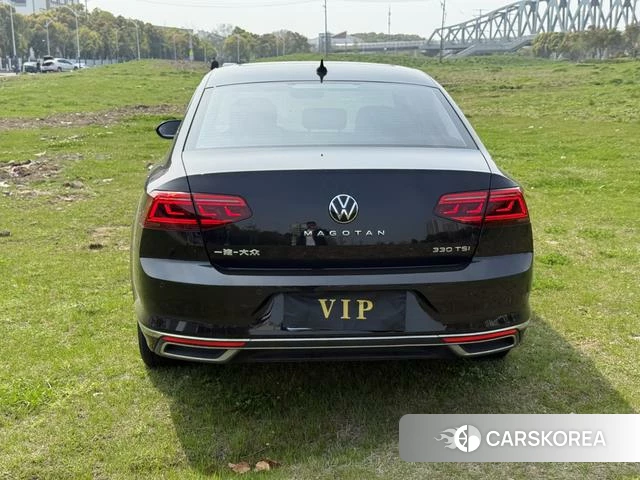 Volkswagen Magotan id 4341819 из Китая 16