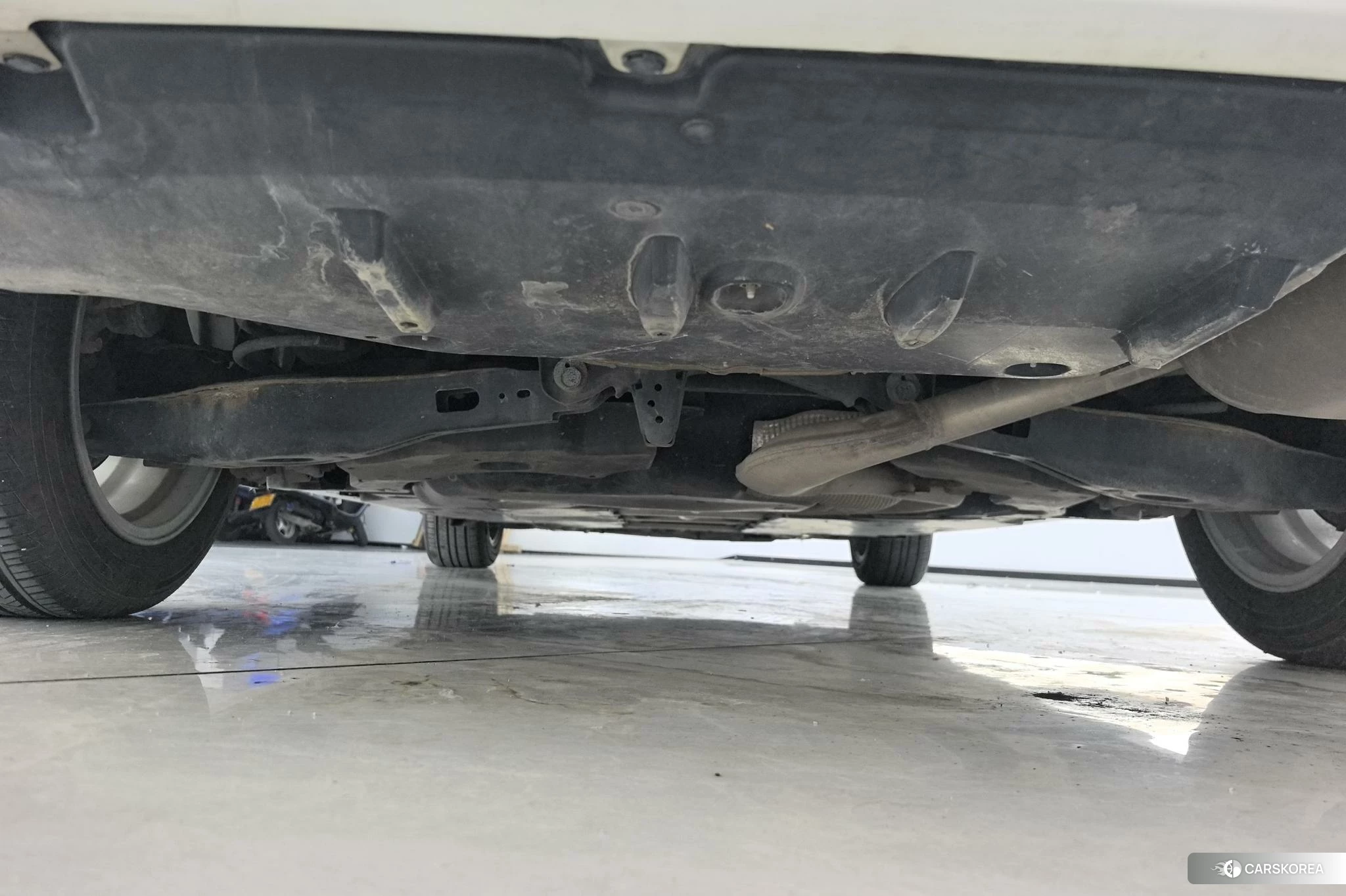 Toyota Corolla id 4453762 из Китая 17