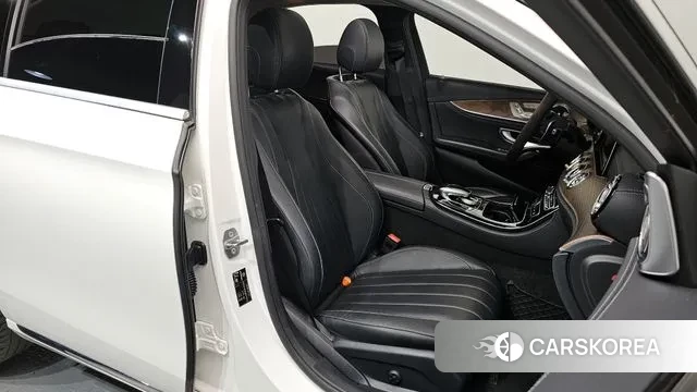 Mercedes-Benz E-Class W213 id 3345441 из Кореи 20