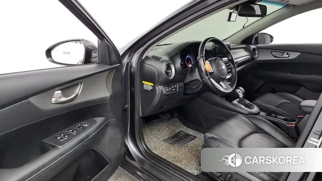 Kia Come New K3 id 3028776 из Кореи 20