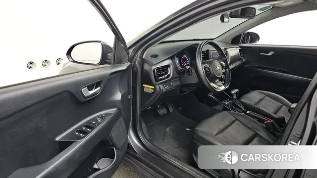 Kia Stonic id 3530286 из Кореи 20