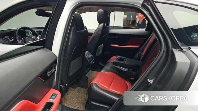 Jaguar F-PACE id 4310600 из Кореи 37