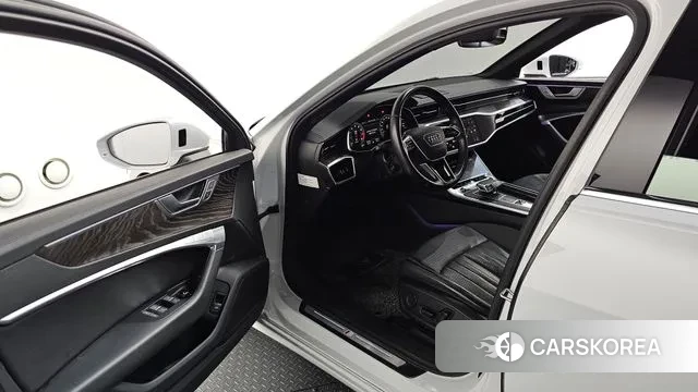 Audi A6 (C8) id 3702679 из Кореи 20