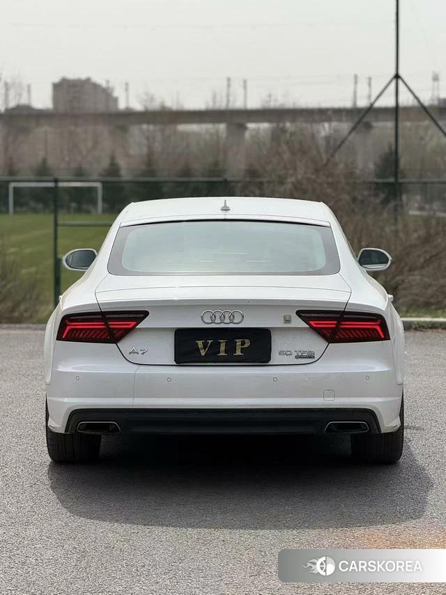 Audi A7 id 3927038 из Китая 10