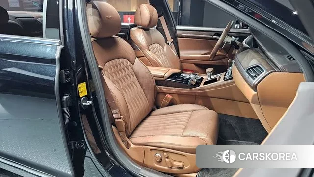 Genesis G90 id 3698372 из Кореи 20