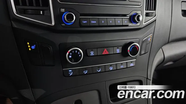 Hyundai The New Grand Starex id 2557761 из Кореи 20