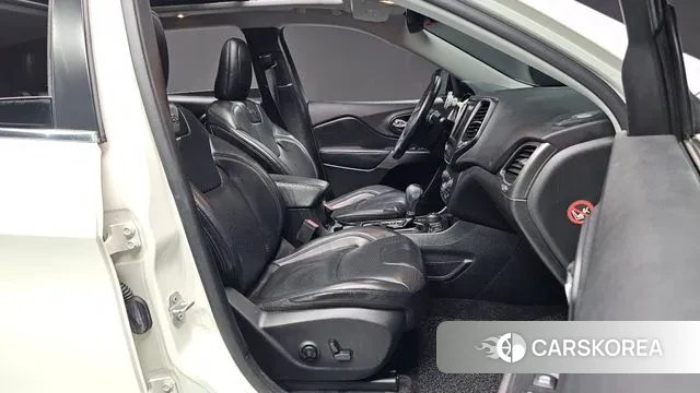 Jeep Cherokee (KL) id 3259534 из Кореи 20