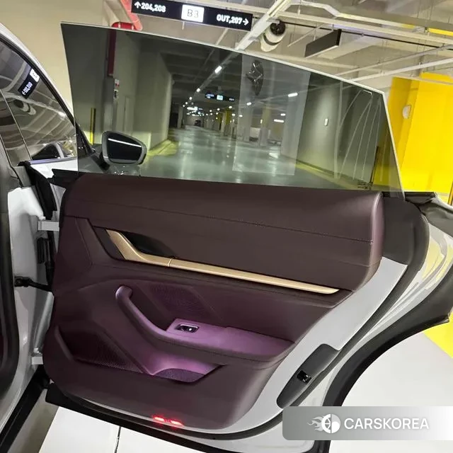 Porsche Taycan id 2914988 из Кореи 14