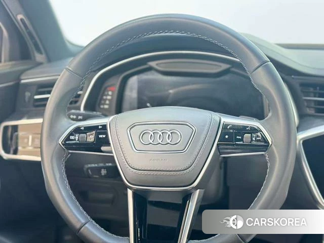 Audi A6L id 4278450 из Китая 18