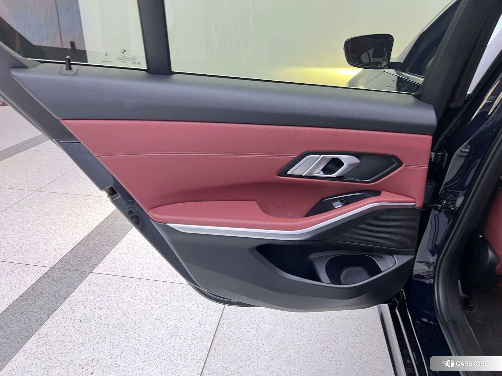 BMW 3 series id 4479571 из Китая 22