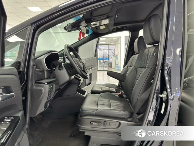 Honda Odyssey id 4260916 из Китая 17