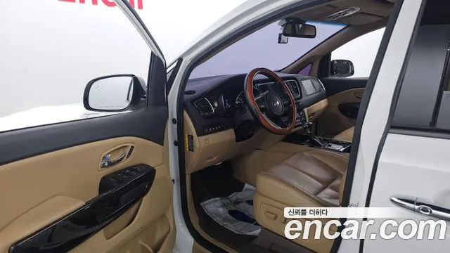 Kia The New Carnival id 2387823 из Кореи 20