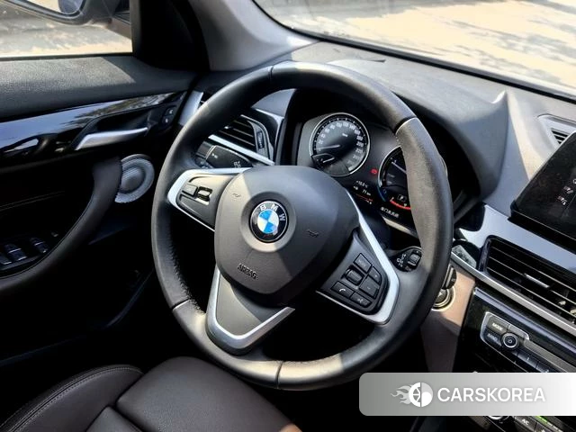 BMW X1 id 4209634 из Китая 17