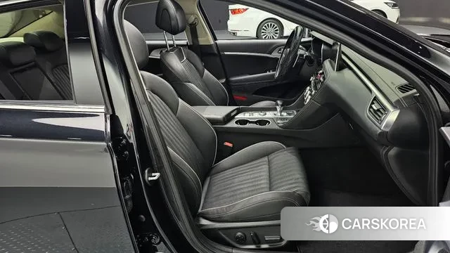 Genesis G70 id 3402588 из Кореи 20