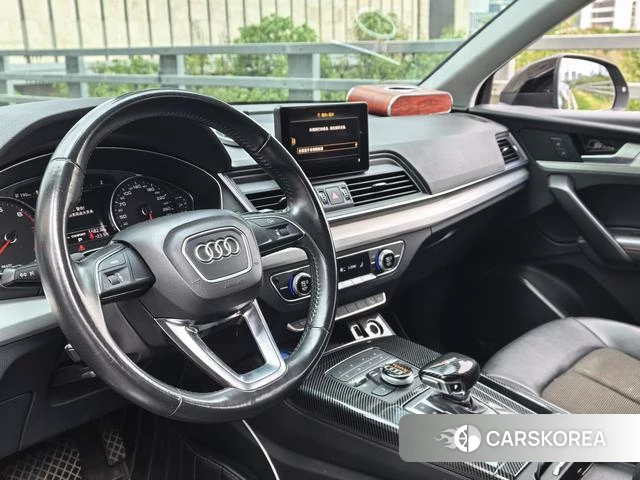 Audi Q5L id 4261410 из Китая 18