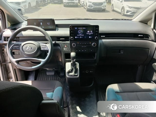 Hyundai Staria id 4224328 из Кореи 20