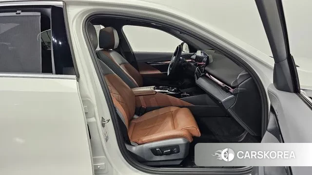 BMW 5 Series (G60) id 3539006 из Кореи 20