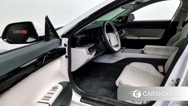 Hyundai Grandeur Hybrid (GN7) id 3517500 из Кореи 20