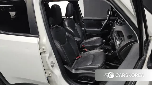 Jeep Renegade id 3666785 из Кореи 20