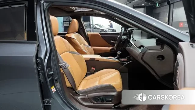 Lexus ES300h 7th generation id 3330488 из Кореи 20