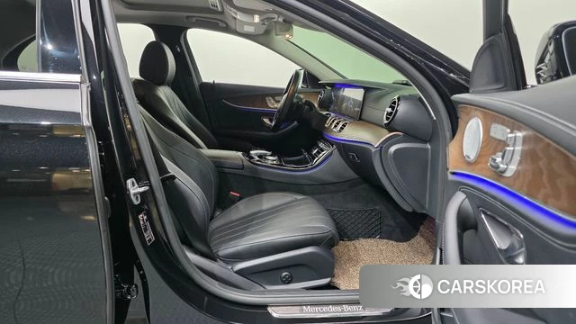 Mercedes-Benz E-Class W213 id 3904928 из Кореи 20