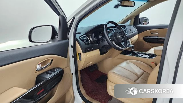 Kia The New Carnival id 4557956 из Кореи 34