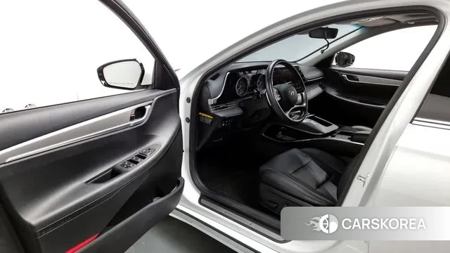 Hyundai The New Grandeur IG id 3139277 из Кореи 20