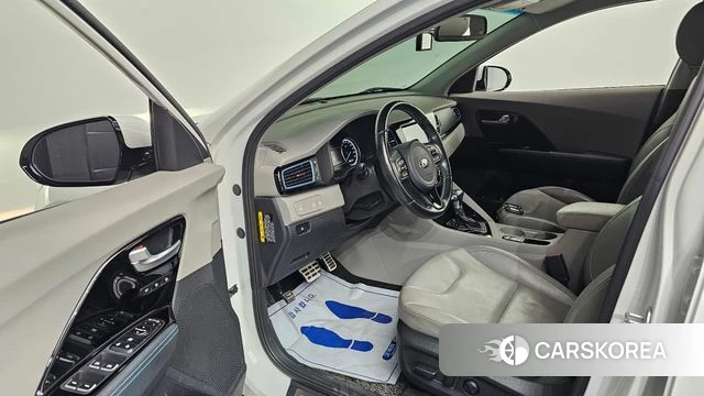 Kia Niro id 3937153 из Кореи 20