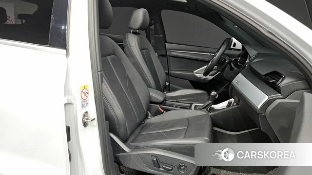 Audi Q3 (F3) id 4201628 из Кореи 31